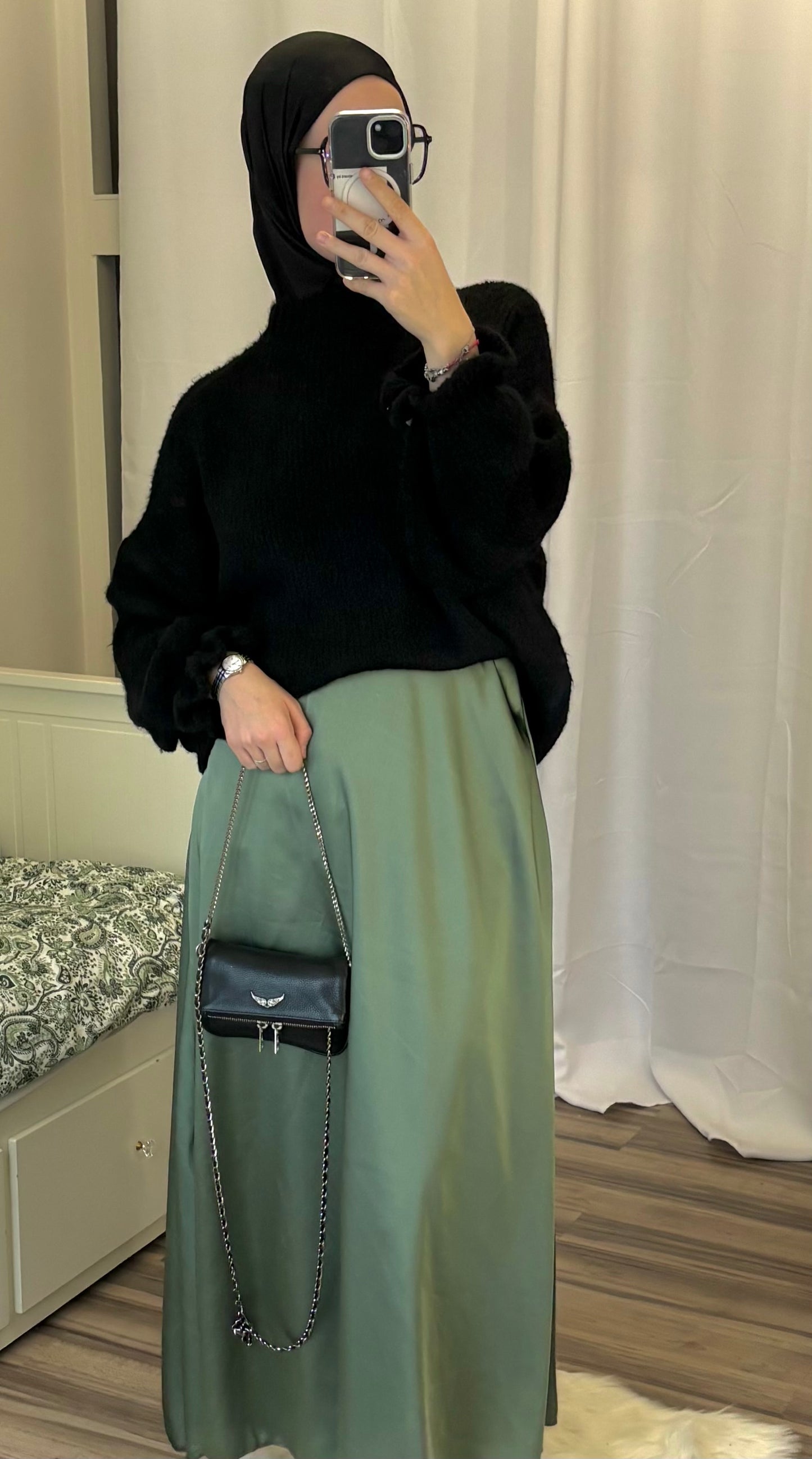 Longue jupe satin vert