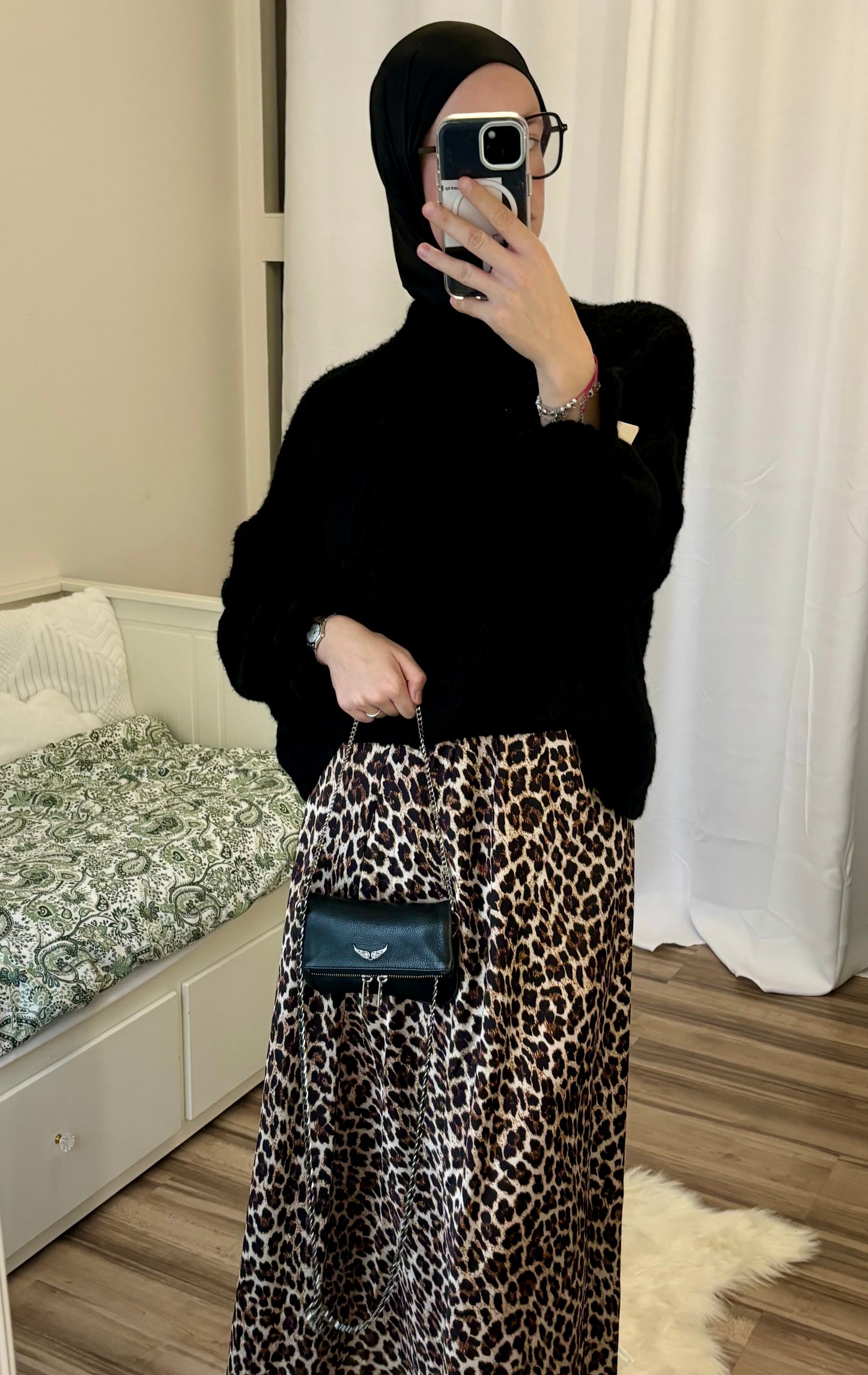 Longue jupe satin léopard