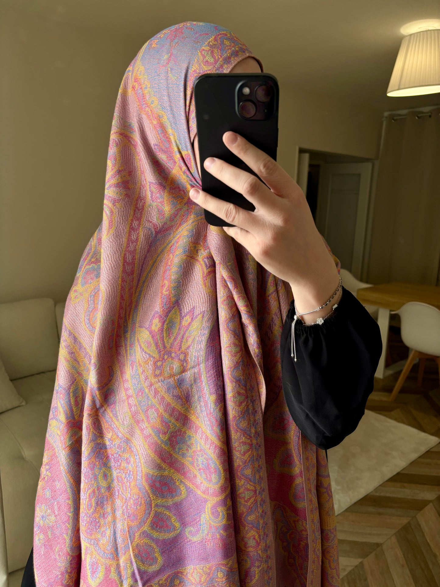 Pashmina Rose